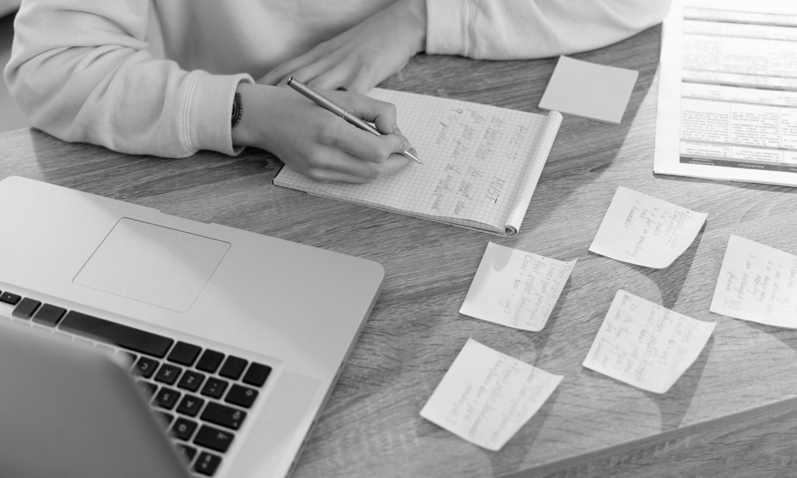 Équipe de formateurs experts en services bancaires